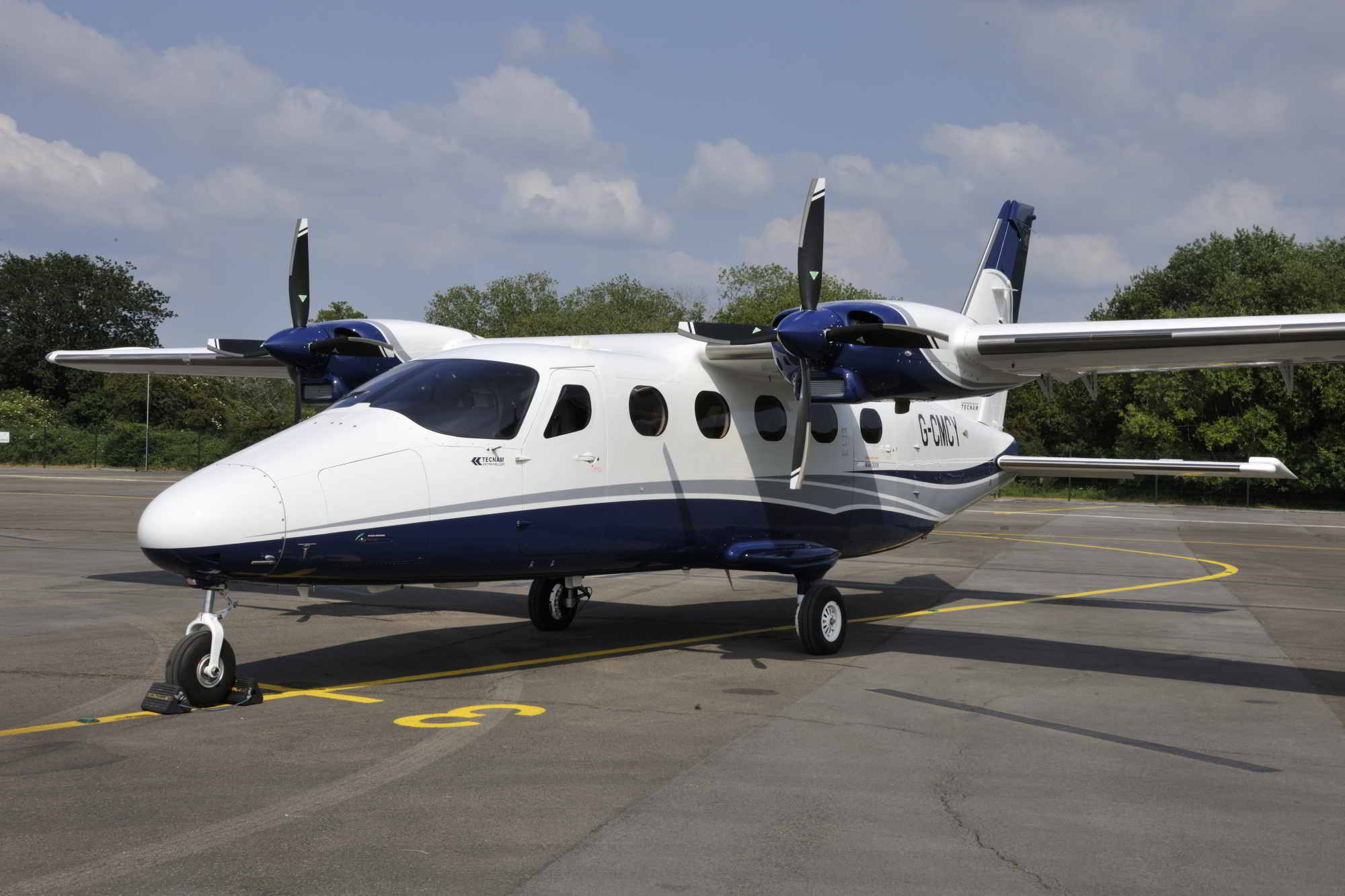Tecnam P2012 aircraft